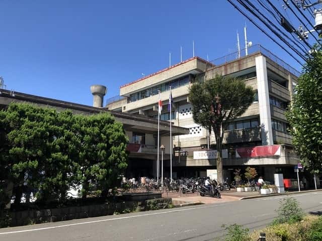 世田谷区役所の画像