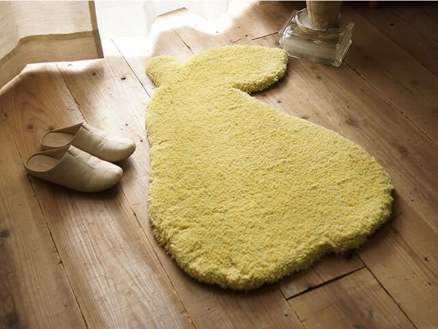変形カーペット