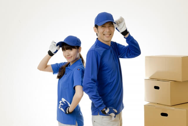 男女の作業員